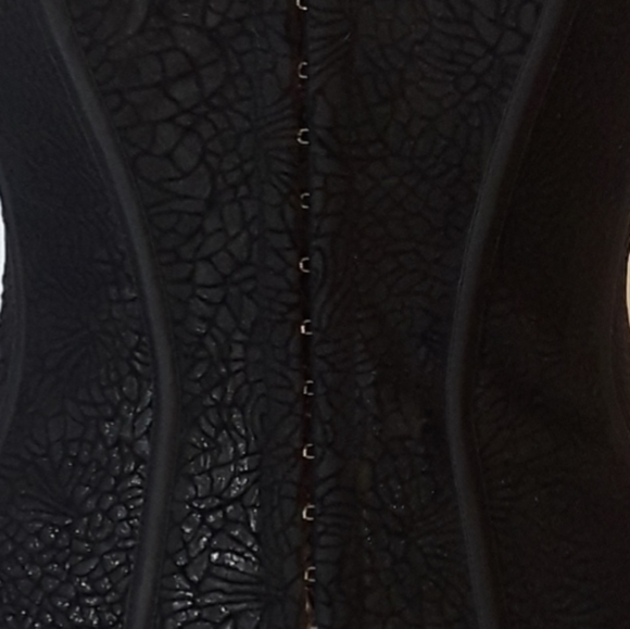 Maidenform Flocked Mesh Corset, Black, Size Small. - Picture 3 of 10